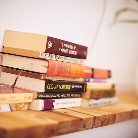 Self Check-In Cozy Stylish Flat By Vaci Street Apartment Budapest Bagian luar foto