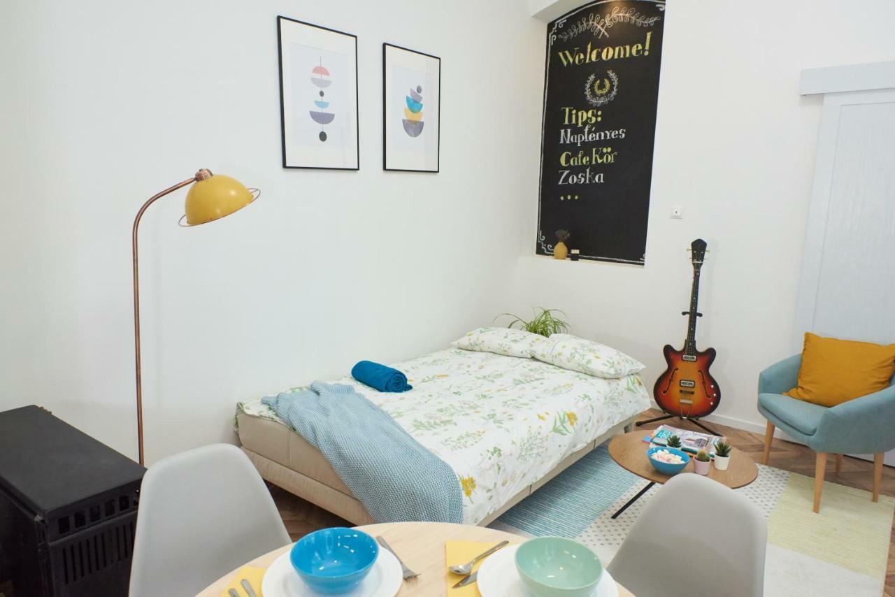 Self Check-In Cozy Stylish Flat By Vaci Street Apartment Budapest Bagian luar foto