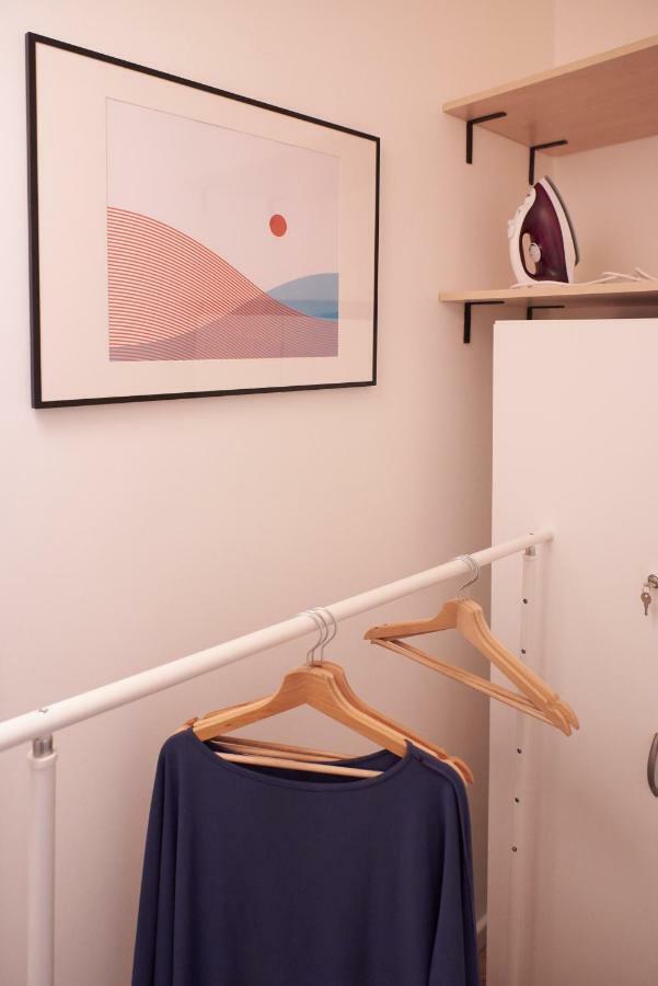 Self Check-In Cozy Stylish Flat By Vaci Street Apartment Budapest Bagian luar foto